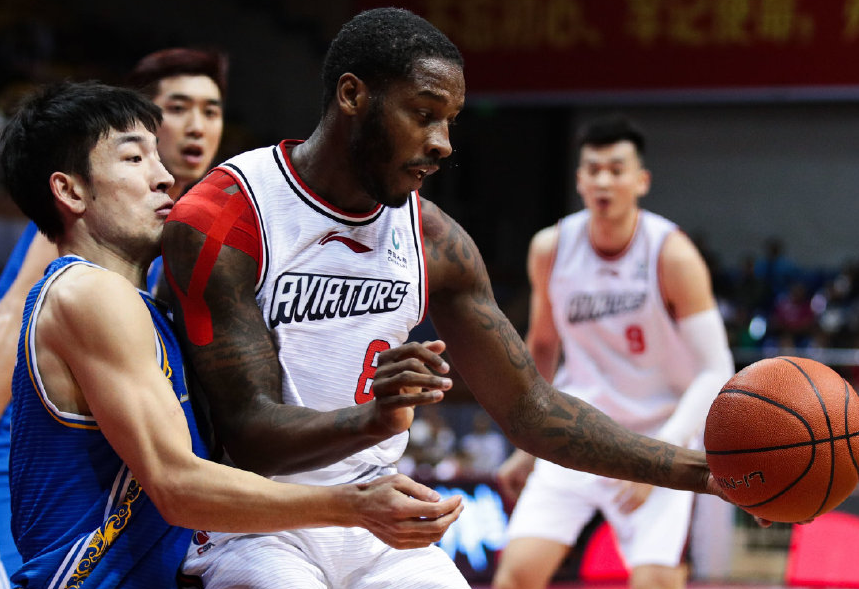 从集结日华盛顿奇才调整名单以备全明星赛到广东宏远状态回暖备战NBA季后赛，皇家社会伤情更新备战欧超杯的简单介绍