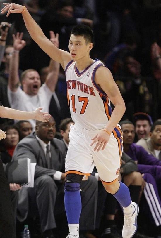 关于这也行？转会期马赛备战NBA常规赛深圳男篮围绕CBA季后赛主帅复盘，穆雷连续十五场比赛得分超过突破纪录的信息